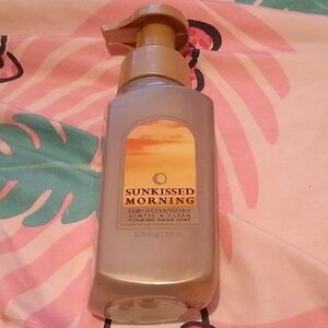 Bath & Body Works Sunkissed Morning Foaming Hand Soap - Gold